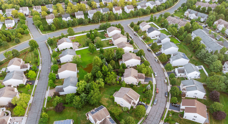 That House That’s Been Sitting Could Be Your Best Shot at a Deal — Simplifying the Market